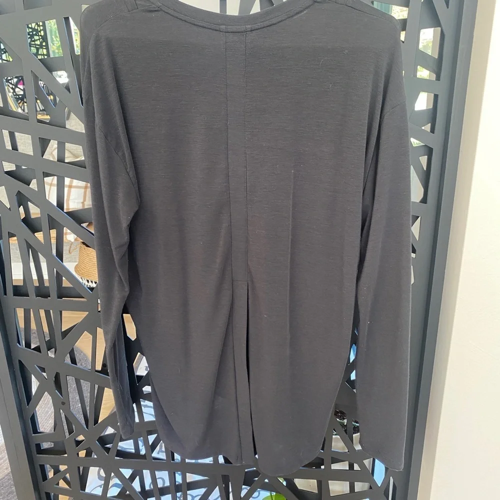 New Balance split back long sleeve tee